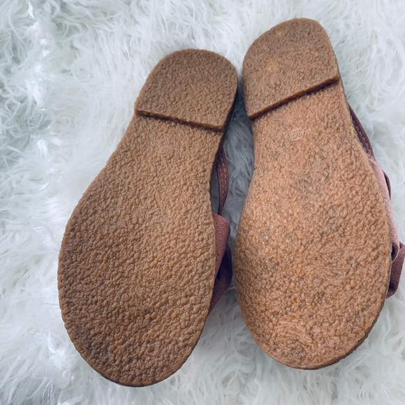 Pink bow sandals - Picture 3 of 3